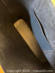 MaxSold Auction: Everlane Women’s Italian Blue Leather Tote Bag  - Toronto (Ontario, Canada) PARTNER MANAGED Estate Sale Online Auction - Glen Road