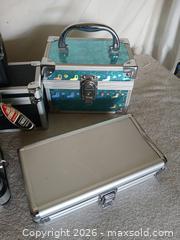 MaxSold Auction: Assorted Empty Cases – 6 - Sun City (Arizona, USA) SELLER MANAGED Reseller Online Auction - West Forrester Drive