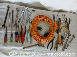 MaxSold Auction: Assortment of Tools   Lot J - Sun City (Arizona, USA) SELLER MANAGED Reseller Online Auction - West Forrester Drive