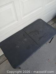 MaxSold Auction: Display Table   Lot B - Sun City (Arizona, USA) SELLER MANAGED Reseller Online Auction - West Forrester Drive