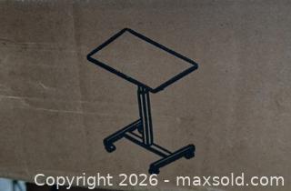MaxSold Auction: JUNHEDAMAI Mobile Ergonomic Sit/Stand Desk L-QD-001-WT - Sun City (Arizona, USA) SELLER MANAGED Reseller Online Auction - West Forrester Drive