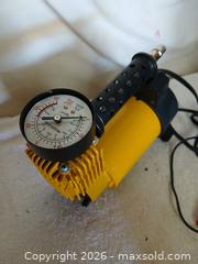 MaxSold Auction: Portable Air Compressor with Carrying Case - Sun City (Arizona, USA) SELLER MANAGED Reseller Online Auction - West Forrester Drive