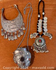 MaxSold Auction: Afghan Jewelry & Purse - Douglas (Massachusetts, USA) PARTNER MANAGED Estate Sale Online Auction - South West Main Street