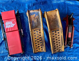 MaxSold Auction: Auto Repair! Includes a TORIN Big Red Creeper Seat - Douglas (Massachusetts, USA) PARTNER MANAGED Estate Sale Online Auction - South West Main Street