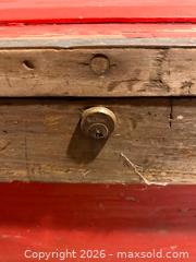 MaxSold Auction: Neon Trunk with Walpole Stools - Douglas (Massachusetts, USA) PARTNER MANAGED Estate Sale Online Auction - South West Main Street