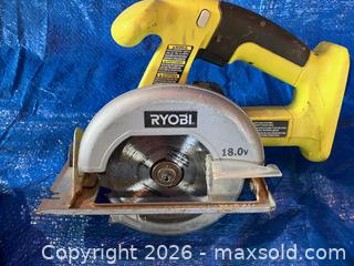 MaxSold Auction: Ryobi Saws and Other Tools - Douglas (Massachusetts, USA) PARTNER MANAGED Estate Sale Online Auction - South West Main Street