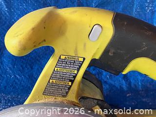 MaxSold Auction: Ryobi Saws and Other Tools - Douglas (Massachusetts, USA) PARTNER MANAGED Estate Sale Online Auction - South West Main Street