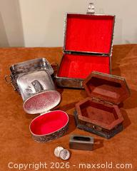 MaxSold Auction: SIiver Jewelry, Pill and Match Boxes - Douglas (Massachusetts, USA) PARTNER MANAGED Estate Sale Online Auction - South West Main Street