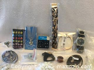 MaxSold Auction: Mixed Jewelry Lot (50 pieces) - Hamilton (Ontario, Canada) SELLER MANAGED Downsizing Online Auction - Moffat Road