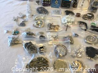 MaxSold Auction: Mixed Jewelry Lot (50 pieces) - Hamilton (Ontario, Canada) SELLER MANAGED Downsizing Online Auction - Moffat Road