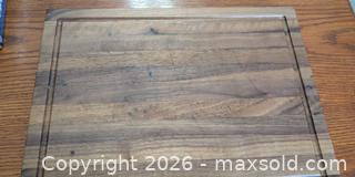 MaxSold Auction: Hexclad cutting board - Tay (Ontario, Canada) SELLER MANAGED Downsizing Online Auction - Reeves Road