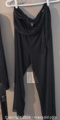 MaxSold Auction: Ladies pants  - Tay (Ontario, Canada) SELLER MANAGED Downsizing Online Auction - Reeves Road