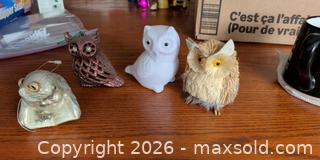 MaxSold Auction: Owl ornaments - 4 - Tay (Ontario, Canada) SELLER MANAGED Downsizing Online Auction - Reeves Road