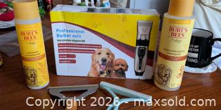 MaxSold Auction: Pet care items - Tay (Ontario, Canada) SELLER MANAGED Downsizing Online Auction - Reeves Road