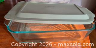MaxSold Auction: Pyrex casserole dish and cupcake carrier  - Tay (Ontario, Canada) SELLER MANAGED Downsizing Online Auction - Reeves Road