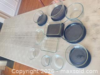 MaxSold Auction: Anchor Hocking Glass Food Storage Bowls with Plastic Lids (lot)p - Raleigh (North Carolina, USA) PARTNER MANAGED Downsizing Online Auction - Fern Stone Court