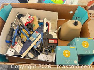 MaxSold Auction: Mixed Lot: Hand Tools, Painting Supplies & Electrical Cords - Raleigh (North Carolina, USA) PARTNER MANAGED Downsizing Online Auction - Fern Stone Court