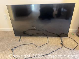 MaxSold Auction: Samsung 43-50 inch LED/LCD TV with HDMI - Raleigh (North Carolina, USA) SELLER MANAGED Downsizing Online Auction - Fern Stone Court