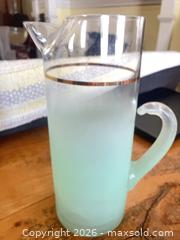 MaxSold Auction: Vintage Frosted Glasses Lot - Lanark Highlands (Ontario, Canada) SELLER MANAGED Downsizing Online Auction - Markle Road                  