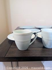 MaxSold Auction: kate spade new york by Lenox Fair Harbor Bayberry 20-piece Porcelain Set - London (Ontario, Canada) SELLER MANAGED Downsizing Online Auction - Brock Street