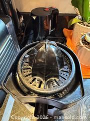 MaxSold Auction: Cuisinart Electric Citrus Juicer — Stainless Steel & Black - Cambridge (Massachusetts, USA) PARTNER MANAGED Estate Sale Online Auction - Creighton Street                  