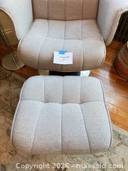 MaxSold Auction: Room and Board - Light Beige Swivel Lounge Chair with Matching Ottoman - Cambridge (Massachusetts, USA) PARTNER MANAGED Estate Sale Online Auction - Creighton Street                  