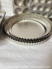 MaxSold Auction: Mixed Baking Pans: Tart Tins, Muffin Pans, Madeleine Mold - Cambridge (Massachusetts, USA) PARTNER MANAGED Estate Sale Online Auction - Creighton Street                  
