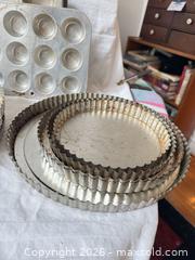 MaxSold Auction: Mixed Baking Pans: Tart Tins, Muffin Pans, Madeleine Mold - Cambridge (Massachusetts, USA) PARTNER MANAGED Estate Sale Online Auction - Creighton Street                  
