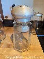 MaxSold Auction: Mixed Kitchen Lot – Glass Jars, Utensil Crock, Salad Spinner - Cambridge (Massachusetts, USA) PARTNER MANAGED Estate Sale Online Auction - Creighton Street                  