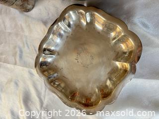 MaxSold Auction: Mixed Vintage Silver-Plate & Sterling Tableware - Cambridge (Massachusetts, USA) PARTNER MANAGED Estate Sale Online Auction - Creighton Street                  