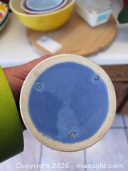 MaxSold Auction: Vintage Pyrex Lot: Mixing Bowls, Storage Dish, Board, Tumbler B - Toronto (Ontario, Canada) Downsizing Online Auction - Cross Street