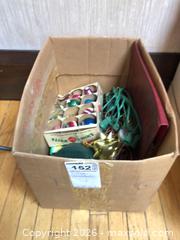 MaxSold Auction: Vintage/Retro Christmas and Holiday Decorations B - Toronto (Ontario, Canada) Downsizing Online Auction - Cross Street