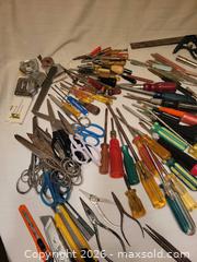 MaxSold Auction: Tools - Toronto (Ontario, Canada) SELLER MANAGED Estate Sale Online Auction - Amelia Street