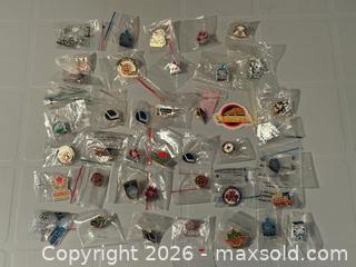 MaxSold Auction: Lot of 38 Hockey Metal Collector Pins - Ottawa (Ontario, Canada) SELLER MANAGED Estate Sale Online Auction - Country Lane West