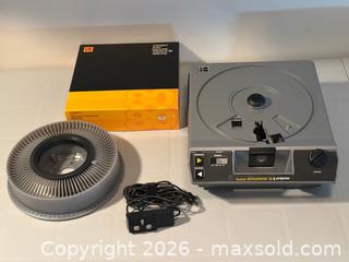 MaxSold Auction: Vintage Kodak Ektagraphic Projector Model B - Ottawa (Ontario, Canada) SELLER MANAGED Estate Sale Online Auction - Country Lane West