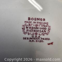 MaxSold Auction: 8 Wedgwood Bognor  Dinner Plates,  - Leeds And The Thousand Islands (Ontario, Canada) SELLER MANAGED Downsizing Online Auction - Prince Street