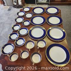MaxSold Auction: Aynsley Bone China 20-Piece Cobalt Blue & Gold Gilt Set - Leeds And The Thousand Islands (Ontario, Canada) SELLER MANAGED Downsizing Online Auction - Prince Street