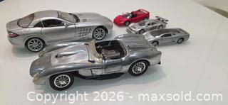 MaxSold Auction: 1998 Mattel Hot Wheels Ferrari 250 Testa Rossa Die?Cast Car and Other - San Jose (California, USA) SELLER MANAGED Downsizing Online Auction - North 24th Street