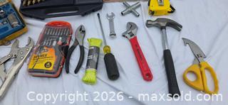 MaxSold Auction: Assorted Hand Tools (Mixed Lot) - San Jose (California, USA) SELLER MANAGED Downsizing Online Auction - North 24th Street