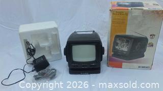 MaxSold Auction: Curtis 5-inch Portable Black & White CRT TV RT068K - San Jose (California, USA) SELLER MANAGED Downsizing Online Auction - North 24th Street