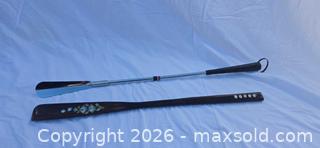 MaxSold Auction: Lot of 2 Shoehorns - San Jose (California, USA) SELLER MANAGED Downsizing Online Auction - North 24th Street