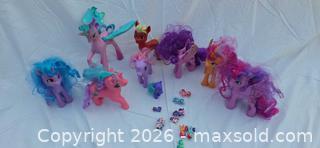 MaxSold Auction: Lot of My Little Pony Figures (Large & Mini) - San Jose (California, USA) SELLER MANAGED Downsizing Online Auction - North 24th Street