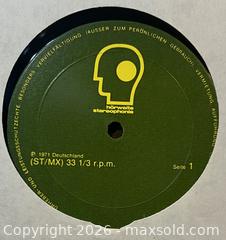 MaxSold Auction: Beatles - Abbey Road No.3 - 1971 - Toronto (Ontario, Canada) SELLER MANAGED Downsizing Online Auction - Yonge Boulevard
