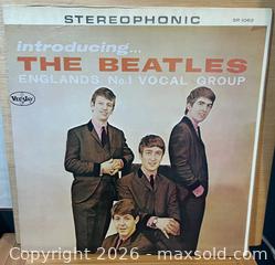 MaxSold Auction: Beatles - Introducing The Beatles - VJ 1062 - Toronto (Ontario, Canada) SELLER MANAGED Downsizing Online Auction - Yonge Boulevard