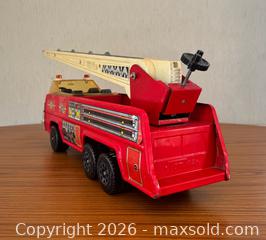 MaxSold Auction: 1970s Tonka No. 2 Aerial Ladder Fire Truck - Clarington (Ontario, Canada) SELLER MANAGED Reseller Online Auction -  Cedar Crest Beach Road