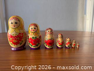 MaxSold Auction: Vintage Russian Nesting Dolls - Clarington (Ontario, Canada) SELLER MANAGED Reseller Online Auction -  Cedar Crest Beach Road