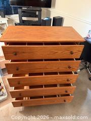 MaxSold Auction: 5-Drawer Oak Veneer Dresser with Compartmentalized Drawers -jh - Maple Ridge (British Columbia, Canada) PARTNER MANAGED Estate Sale Online Auction - 203 Street (STORAGE)