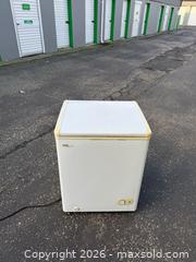 MaxSold Auction: Danby Compact Chest Freezer DCF401W (approx.) White -af - Maple Ridge (British Columbia, Canada) PARTNER MANAGED Estate Sale Online Auction - 203 Street (STORAGE)