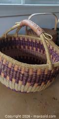 MaxSold Auction: Assorted Wicker Woven Baskets Lot (10+ pieces) - Victoria (British Columbia, Canada) PARTNER MANAGED Moving Online Auction - Slater Street (CONDO)
