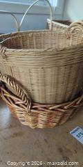 MaxSold Auction: Assorted Wicker Woven Baskets Lot (10+ pieces) - Victoria (British Columbia, Canada) PARTNER MANAGED Moving Online Auction - Slater Street (CONDO)
